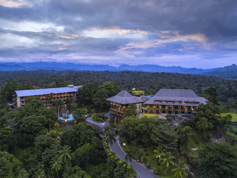 Large Photograph of Earls Regency Kandy located in Kandy